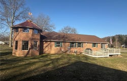 31 BRIAR Lane, Millersburg, OH 44654