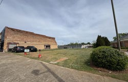 112 Franklin E Street W, Hartwell, GA 30643