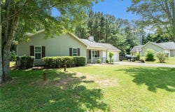 5214 Happy Hollow Court, Lula, GA 30554