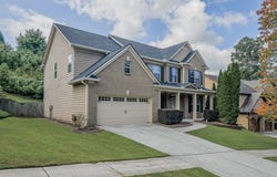 1403 Sparkling Cove Drive, Buford, GA 30518