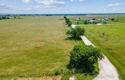 9152 County Road 408a, Grandview, TX 76050