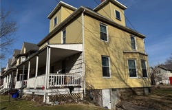 331 Boyles Ave, New Castle, PA 16101