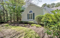 12 Kettle Lane, Mashpee, MA 02649