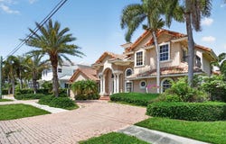 4901 NE 29th Avenue, Lighthouse Point, FL 33064
