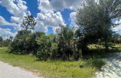 ROSEQUEEN CIRCLE, NORTH PORT, FL 34288