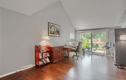 2556 Grouse Rdg, Franklin Park, PA 15090