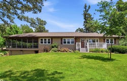 1966 Wallace Avenue, Marshalltown, IA 50158