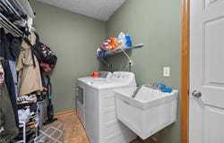 5211 St James Boulevard, Lorain, OH 44053