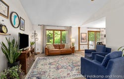 1579 Geddes Avenue NW, Grand Rapids, MI 49534