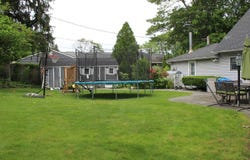16 Barnwell Lane, Stony Brook, NY 11790