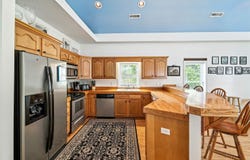 107 VIRGINIA AVE, SHENANDOAH, VA 22849