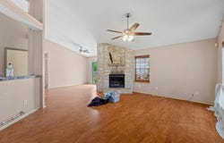 1010 Settlers Valley DR, Pflugerville, TX 78660