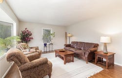 10424 Zenith Avenue S, Bloomington, MN 55431