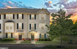 7991 ERINVALE LANE, SEVEN VALLEYS, PA 17360