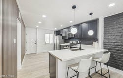 3002 N 32ND Street, Phoenix, AZ 85018