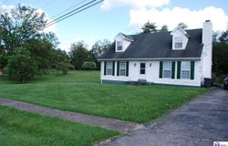 912 Woods Hollow Drive, Radcliff, KY 40160