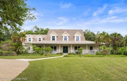 2102 Ladner Road NE, Palm Bay, FL 32907