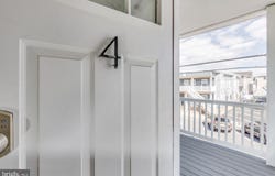 222 E BURK AVENUE, WILDWOOD, NJ 08260