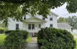 310 E Pearl, LANARK, IL 61046