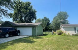 2088 N 150 E, La Porte, IN 46350
