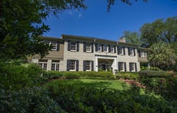 121 Saluda Avenue, Columbia, SC 29205-3028