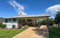 87 Wyandotte Dr, Cherokee Village, AR 72529