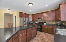 39098 Caistor Drive, Avon, OH 44011