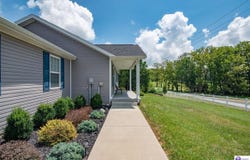 1588 Cecilia Smiths Mill Road, Cecilia, KY 42724