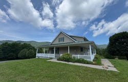 161 COYOTE RUN ROAD, MATHIAS, WV 26812