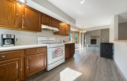 1442 W Indian Heights, OREGON, IL 61061