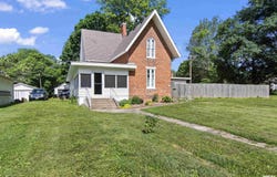 508 N WASHINGTON Street, Mt Pulaski, IL 62548