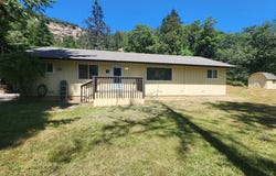 1386 RICHARDSON RD, Myrtle Creek, OR 97457
