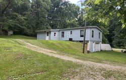 14836 Drummond Road, Three Rivers, MI 49093