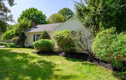 63 Hawthorne, Weymouth, MA 02189