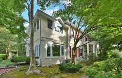 8 Magnolia Drive, Great Neck, NY 11021