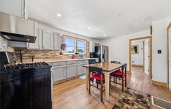 156 College Ave, Plum Boro, PA 15239