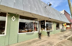 216 E Marion Avenue, Crystal Springs, MS 39059
