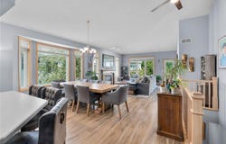 7852 Victoria Way, Saint Louis Park, MN 55426