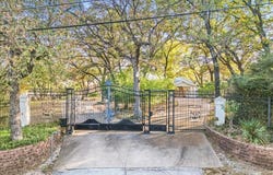 8248 Meadowbrook Drive, Fort Worth, TX 76120