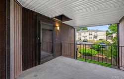 1084 Mersey Bend Drive, St Louis, MO 63129