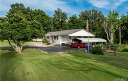 17618 County Road 102, Campbell, MO 63933