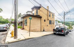765 OAK ST, COATESVILLE, PA 19320
