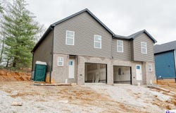 208 A/B Hunter Lane, Elizabethtown, KY 42701