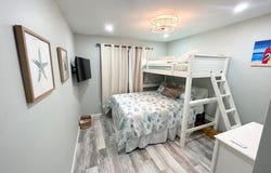 302 E BUTTERCUP ROAD, WILDWOOD, NJ 08260