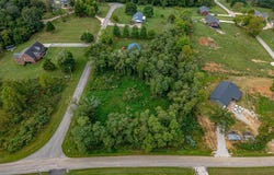 28 Freesia Ct, Brandenburg, KY 40108