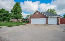 808 Ashland Drive, El Reno, OK 73036