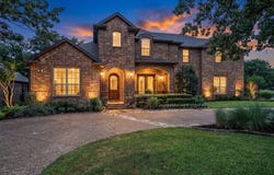 140 Eagles Peak Lane, Double Oak, TX 75077