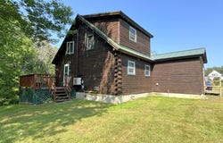 345 Middle Road, Sabattus, ME 04280