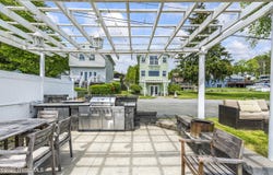 53 Lakeshore Drive, North Greenbush, NY 12198