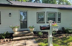 32251 Elmwood Street, Garden City, MI 48135
